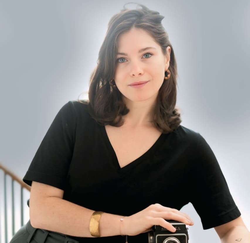 Ophelia - Photographe portraitiste chez MEDIA IMMO